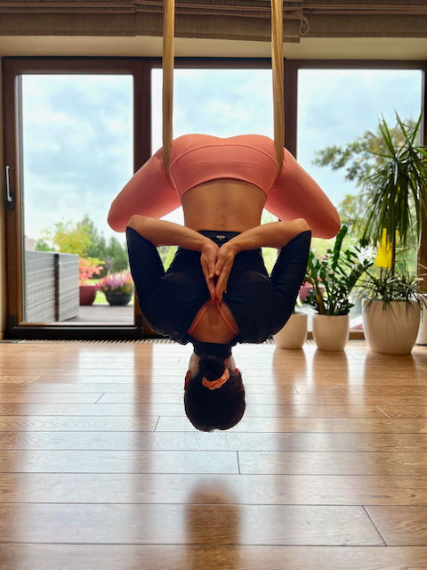 Aerial Butterfly (Baddha Konasana) by CamiyogAIR aerial yoga hammovk silk course