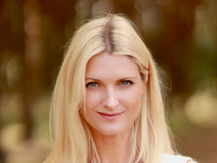 Julia Kari | Marketing & Communication at Lürssen