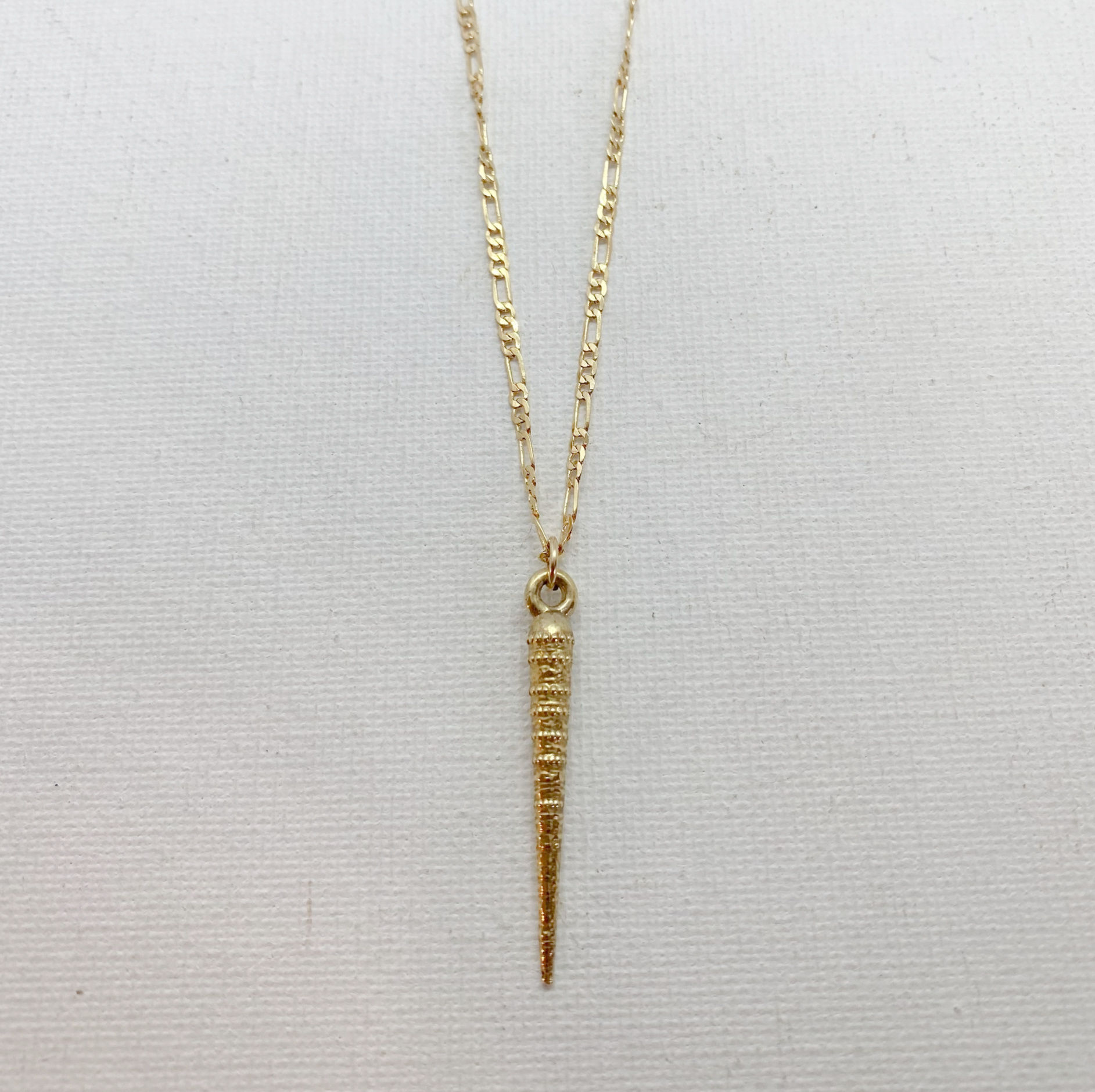 Uni Casted Charm Necklace