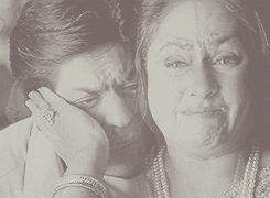 Shah Rukh Khan Bollywood GIF - Find & Share on GIPHY