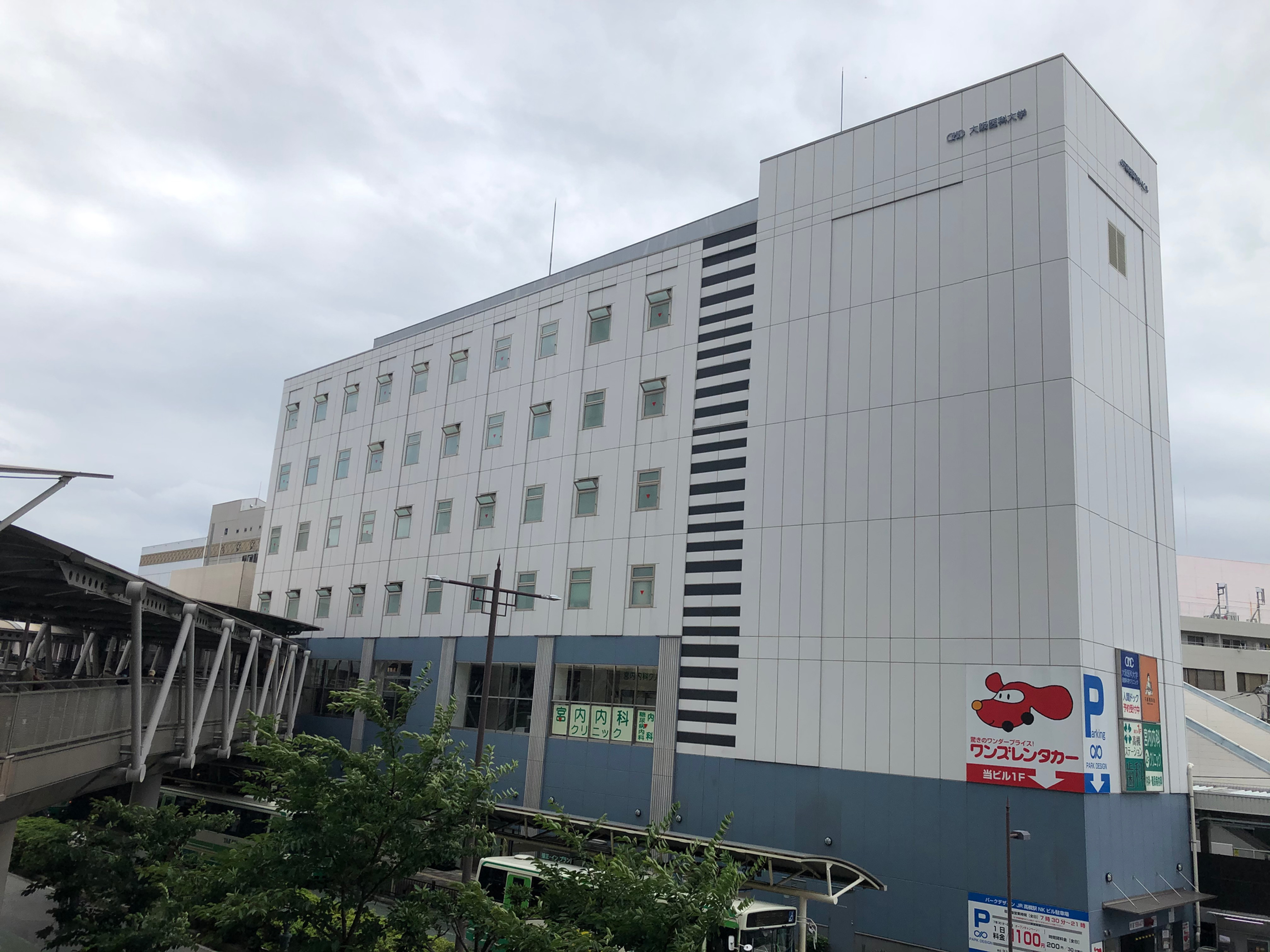 高槻市 Jr高槻駅nkビル 駐輪場 100円