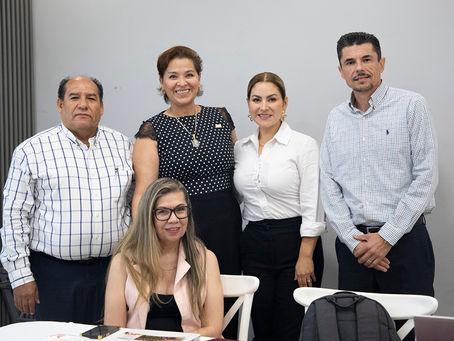 CEMUEEN celebra su reunión mensual con capacitación sobre desarrollo humano