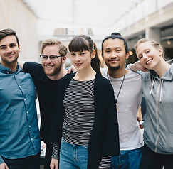 Portrait de groupe d'amis
