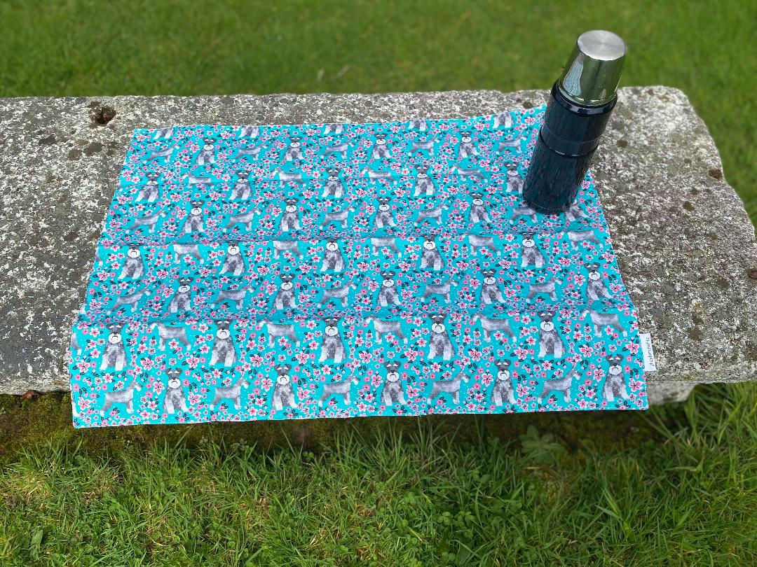 Schnauzer Handy Dry Seat