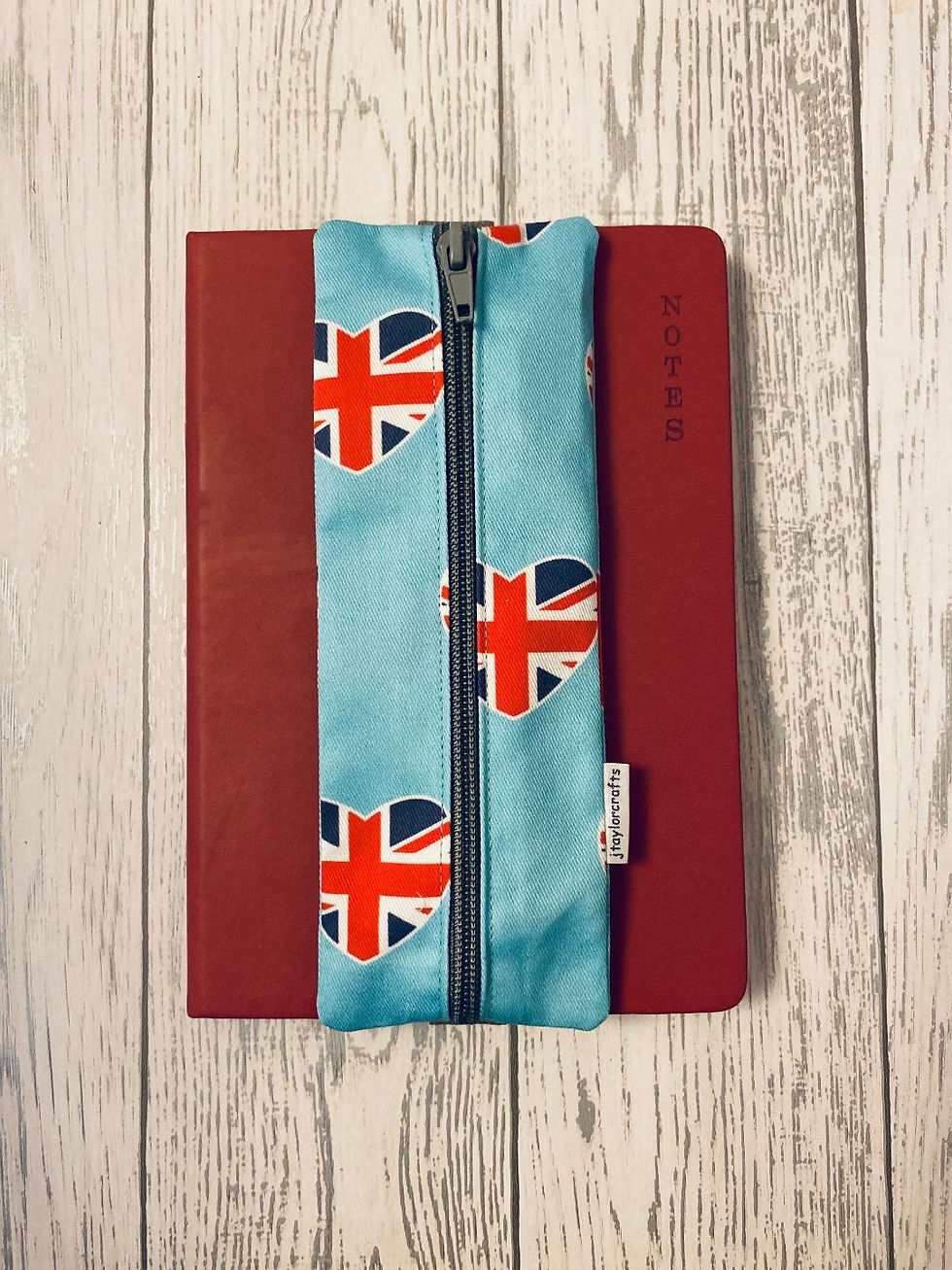 Thumbnail: Union Jack Pencil Sleeve