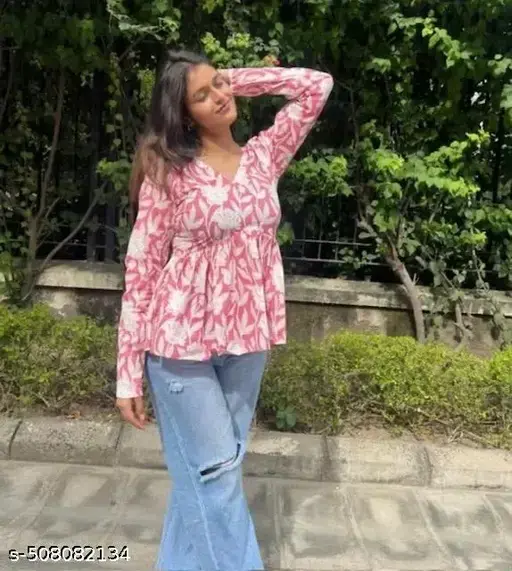 New pink printed  short  kurti