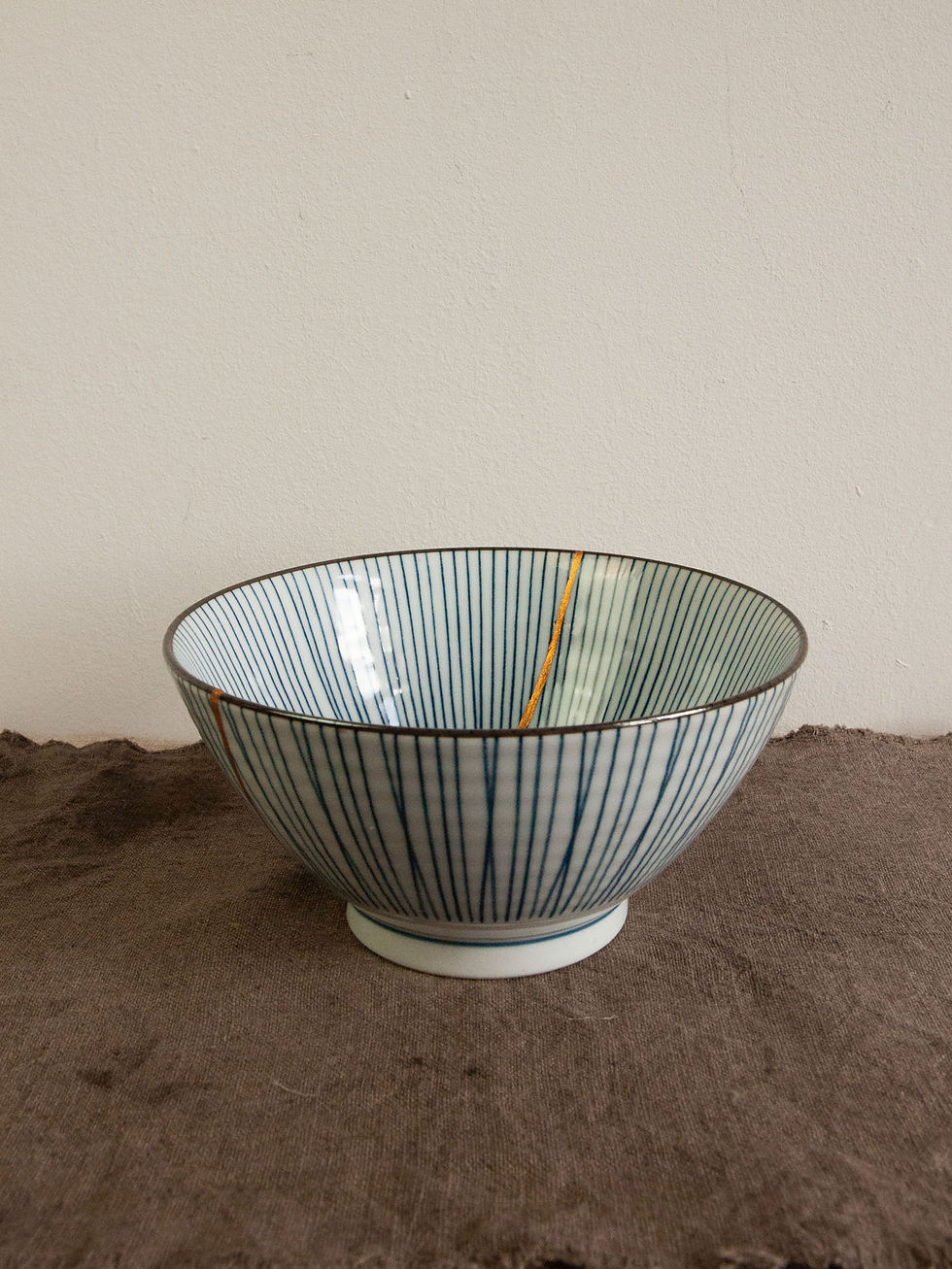 Miniaturbild: Kintsugi Schale SENDAN TOKUSA V - せん･だん とくさ V