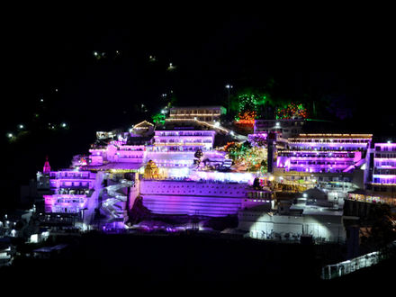 Shri Mata Vaishno Devi Yatra : A Step-by-Step Guide