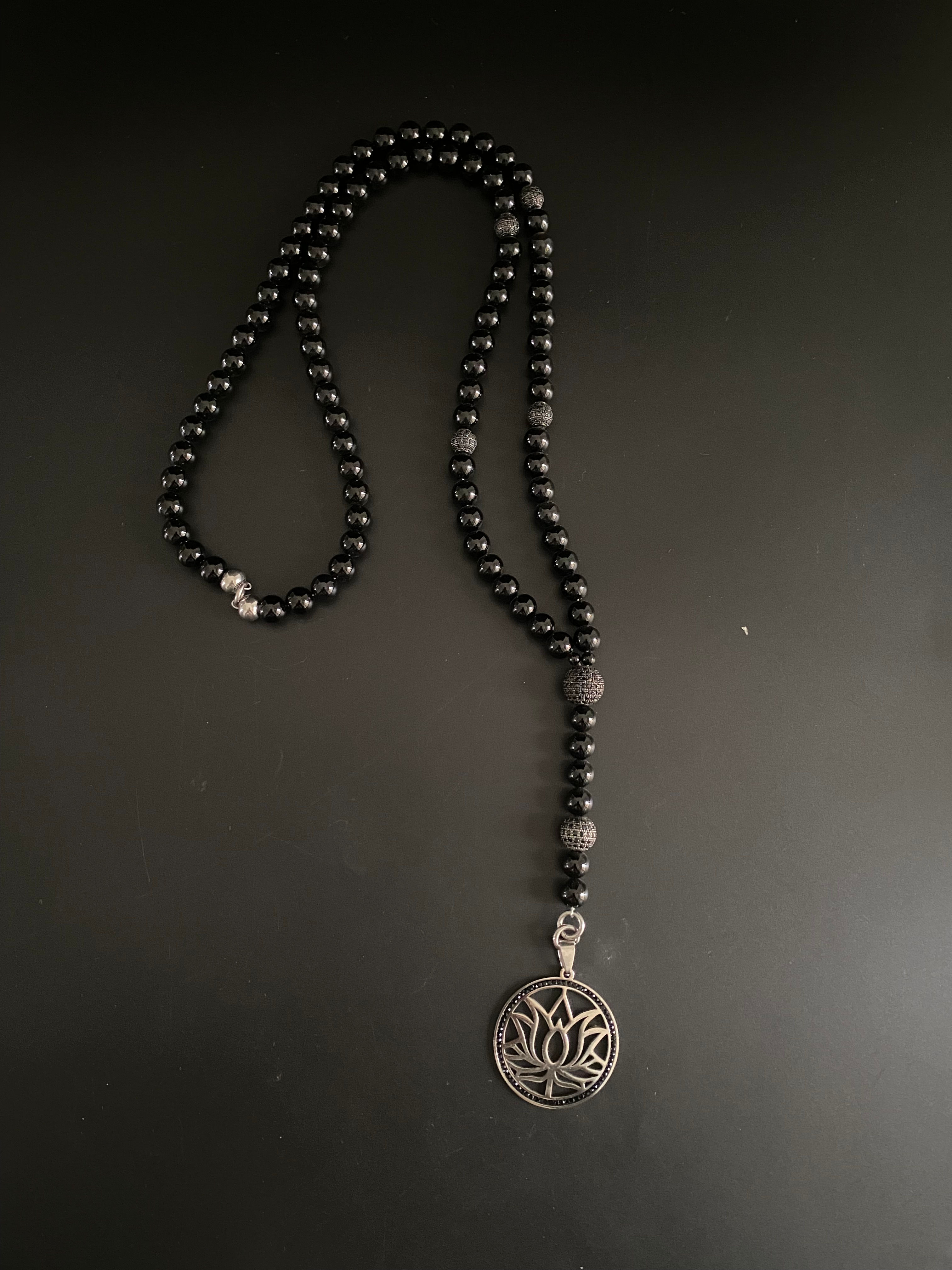 CHAPELET 8MM en Onyx brillante