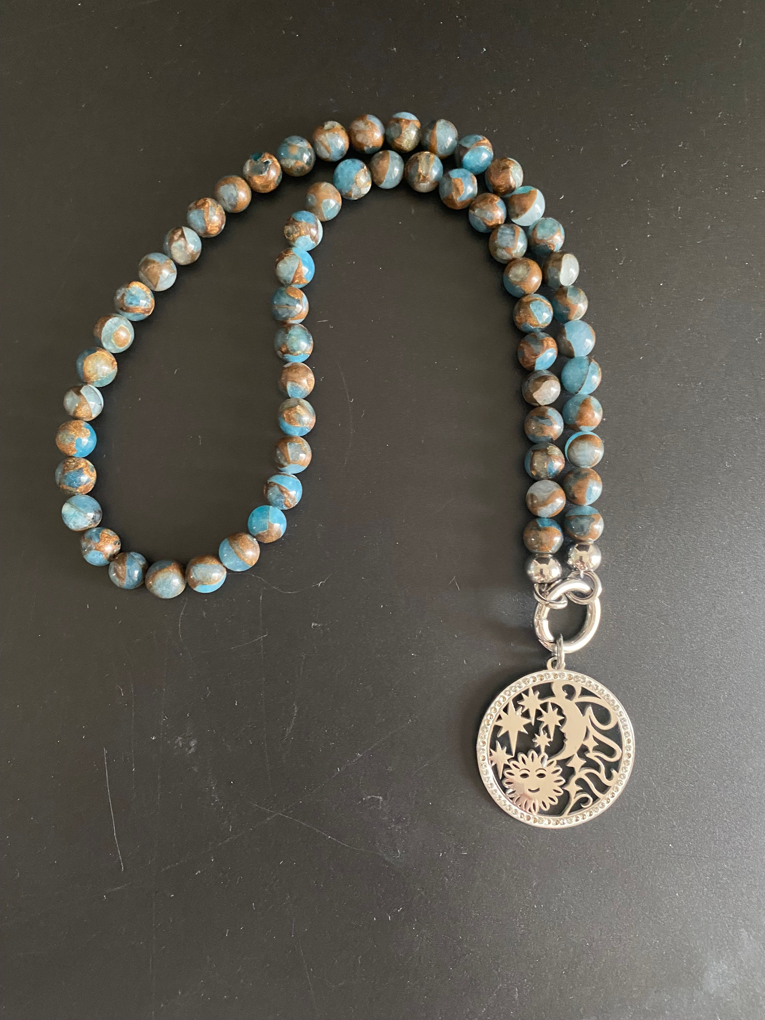 Collier Clip Court 8mm en Jaspe du Népal