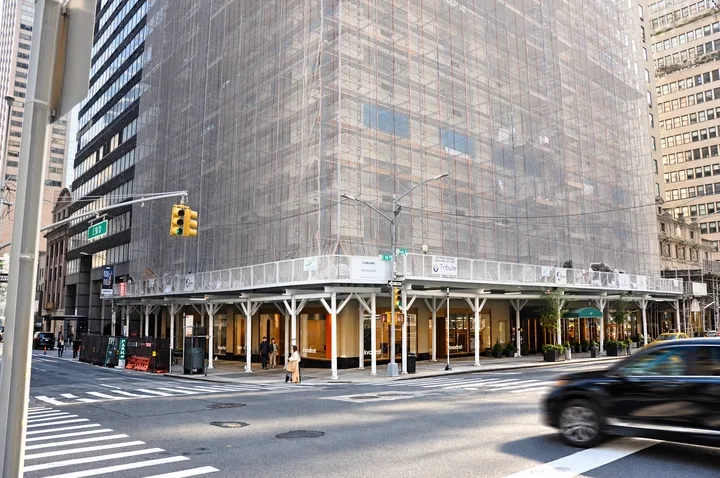 Pipe scaffolding above the sidewalk shed at 475 Park Avenue