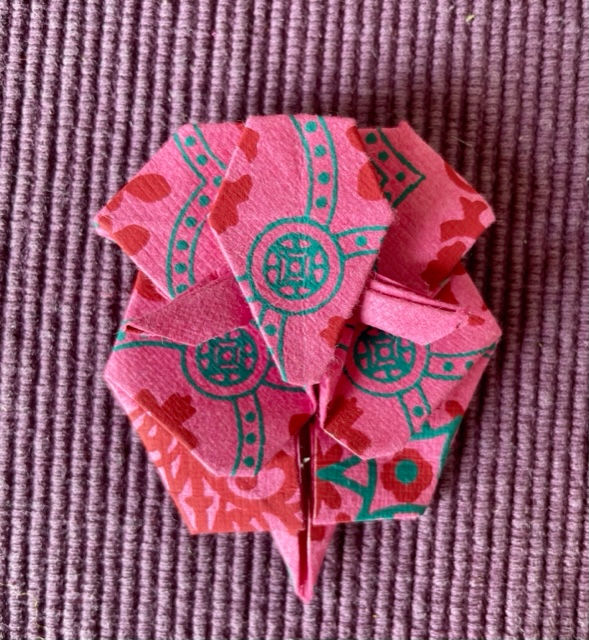 Thumbnail: Origami Elephant & Cats