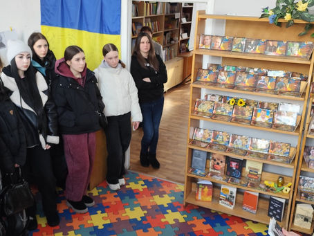 НАШІ ЯНГОЛИ ТРИМАЮТЬ НЕБО
