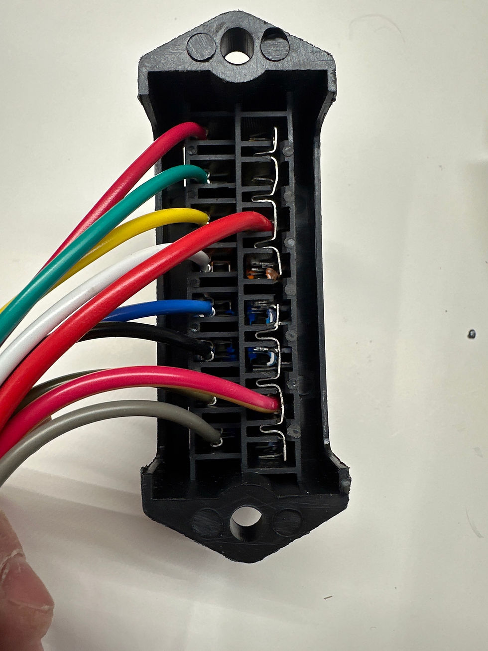 Thumbnail: 8 way fuse block