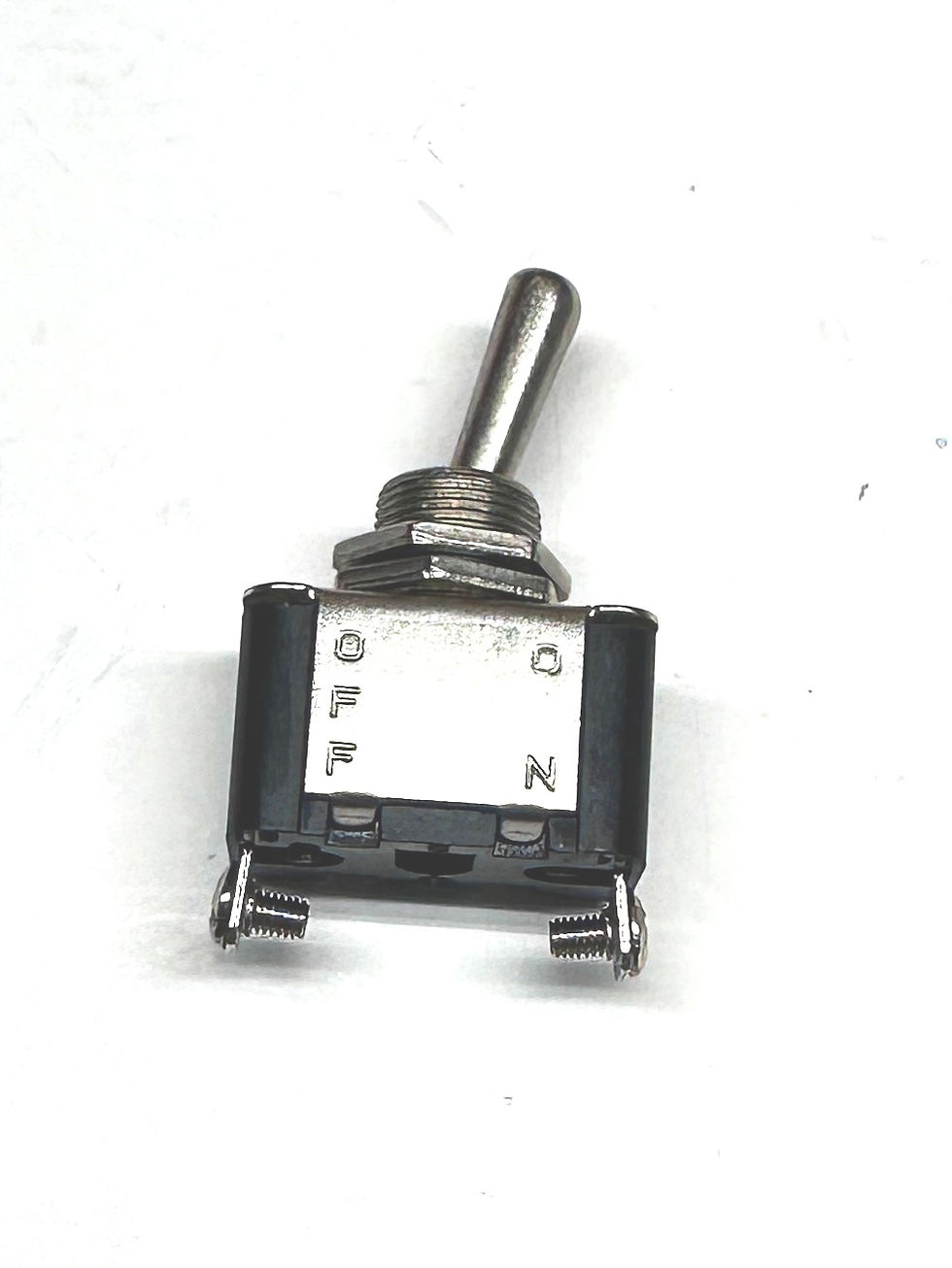 ON / OFF TOGGLE SWITCH