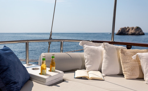 gulet BONAVENTURA in Croatia deck seating