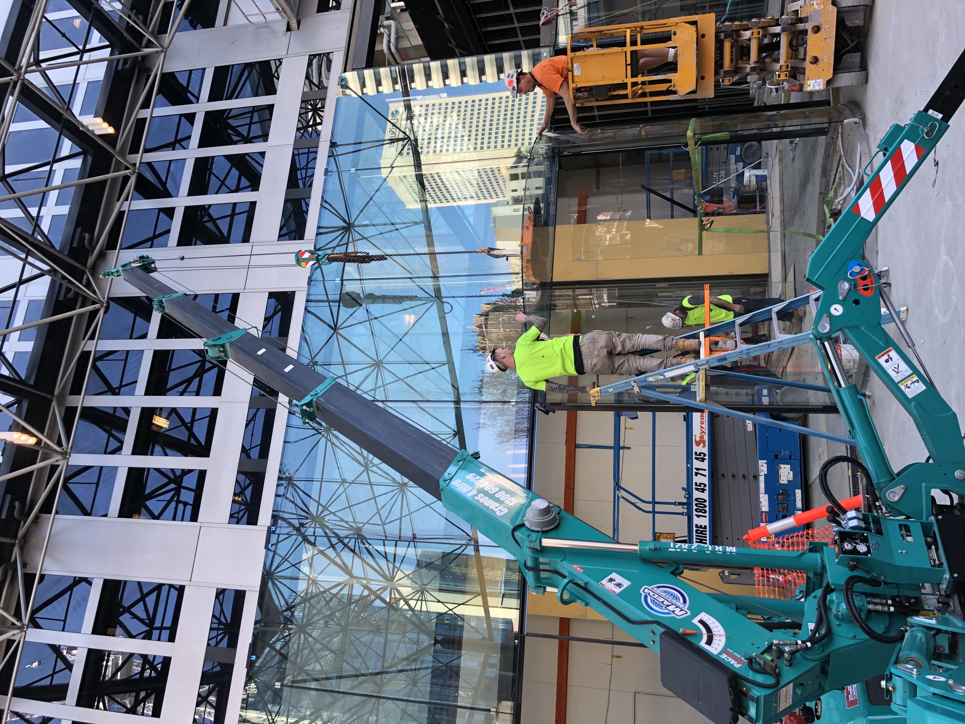 Cranes For Glass Lifting Need A Mini Crane? Project Gallery