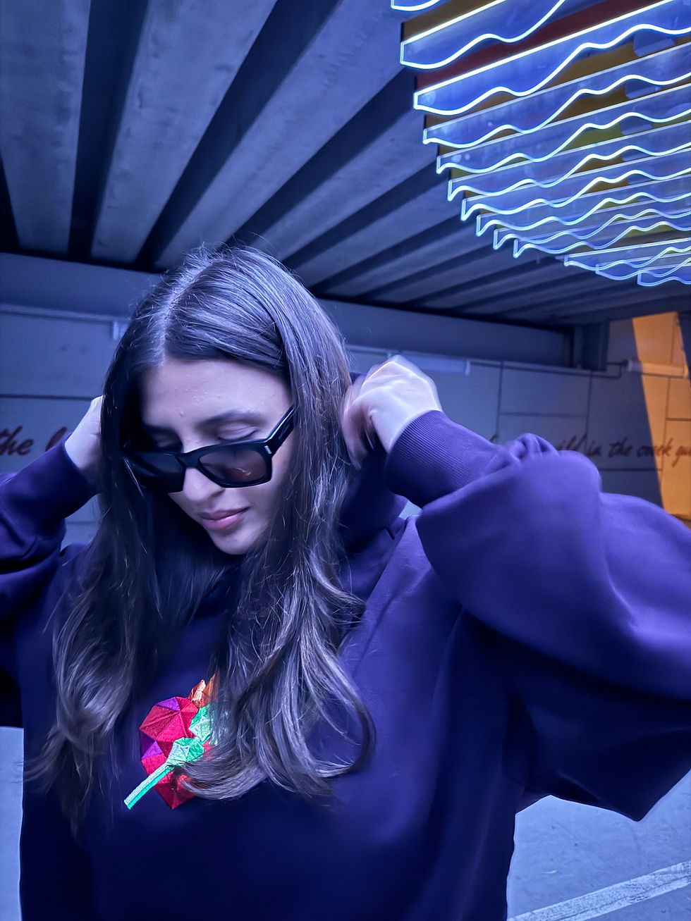 Thumbnail: Chaste Heart Heavy Hood
