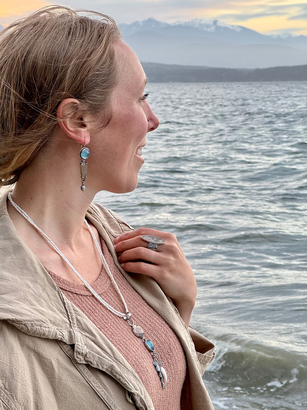 Thumbnail: Dendritic Agate, Pearls, Aquamarine and Sweetfern
