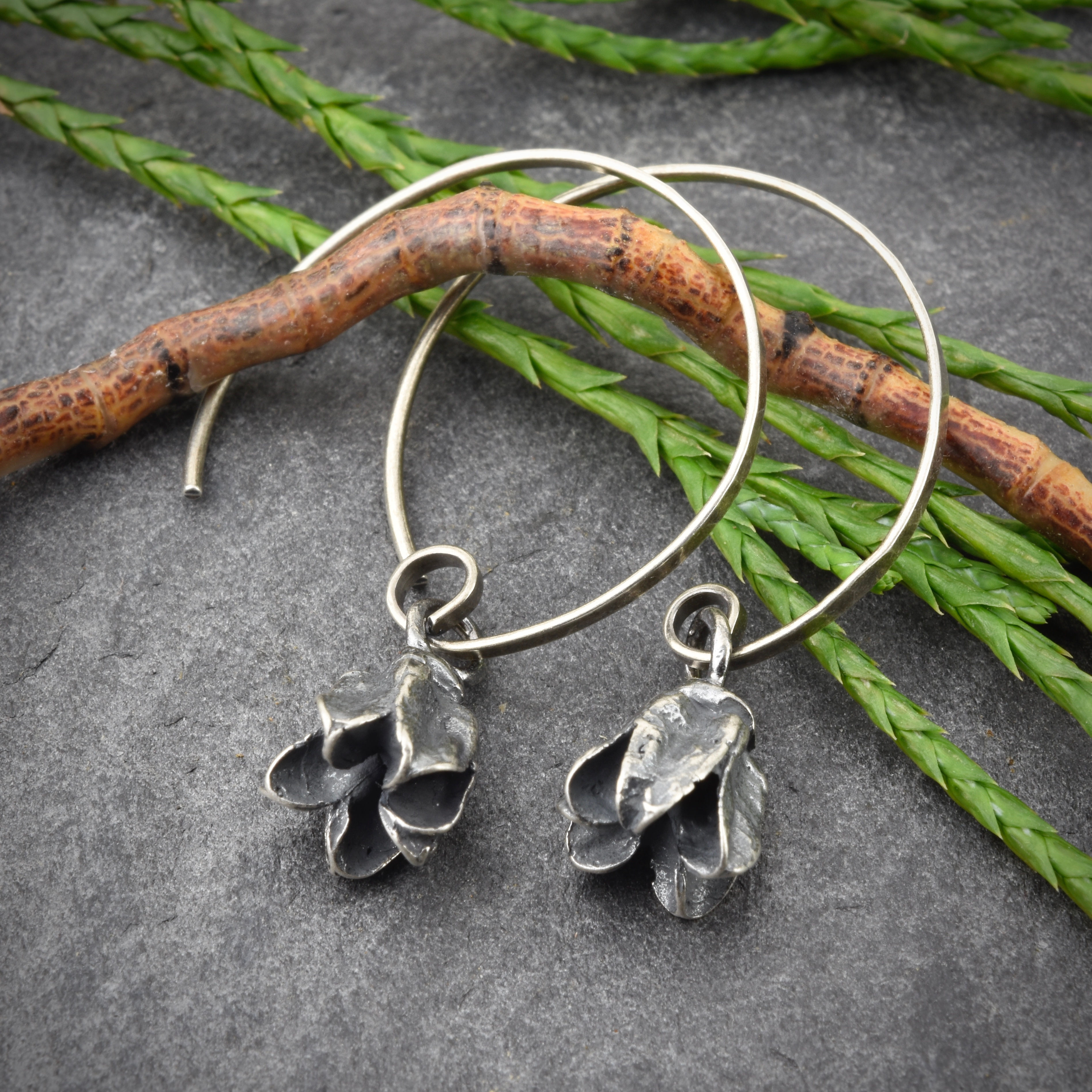 Petite Pod Hoops (WS)