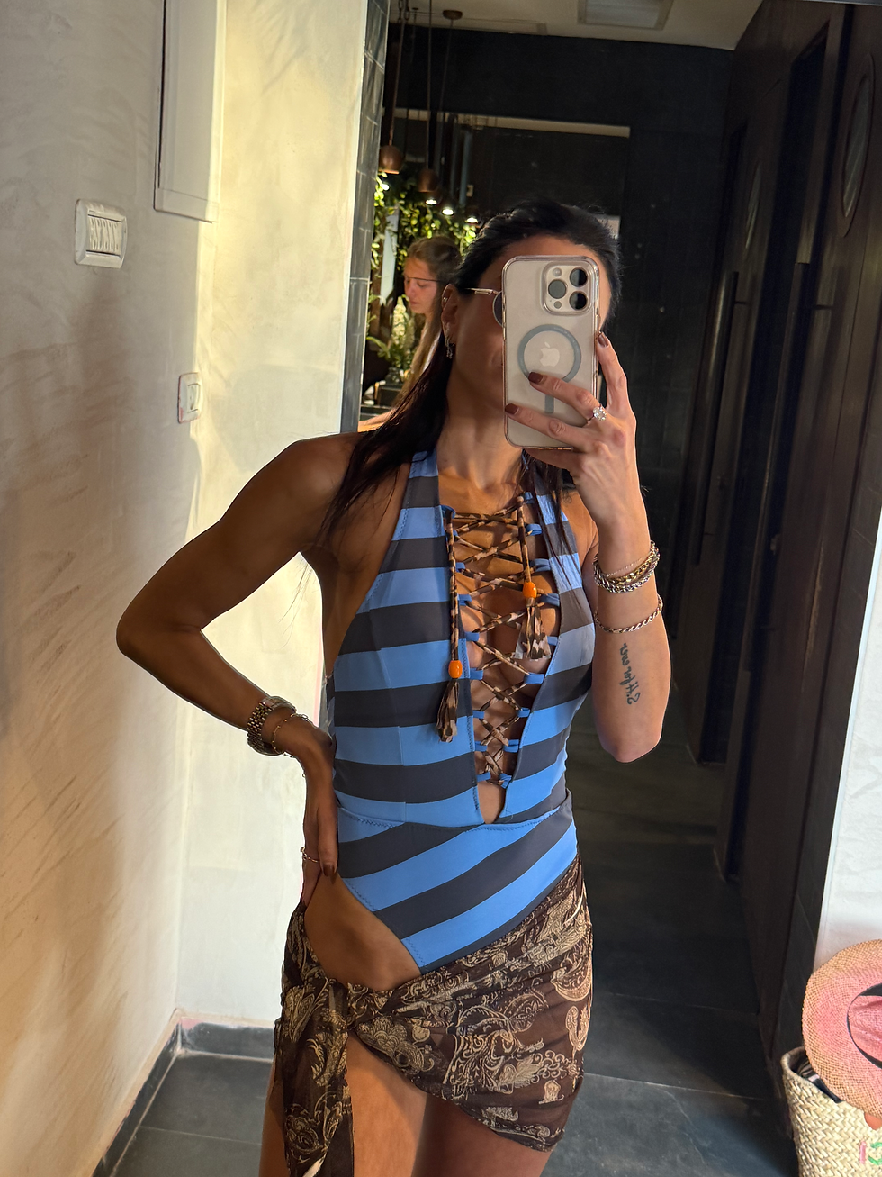 תמונה ממוזערת: One piece stripes