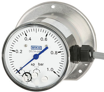 Differential-pressure-gauge-with-micro-switches-Model-DPGS40TA.jpg
