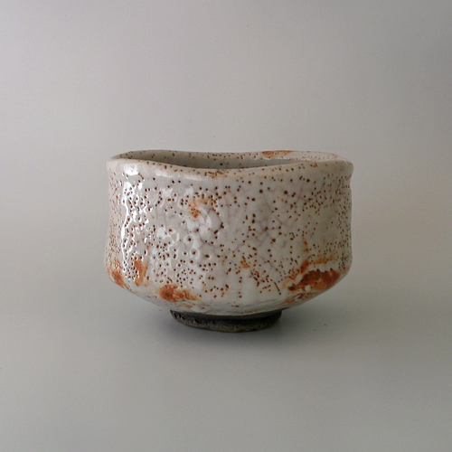 古絵志野亀甲文茶碗「銘 花筐」 | 美術 青丹洞