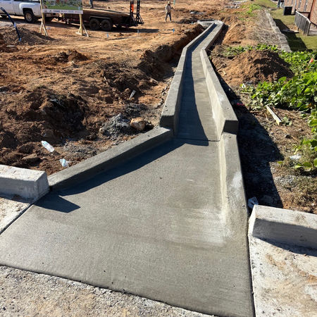 Commercial concrete curb and sidewalk installation