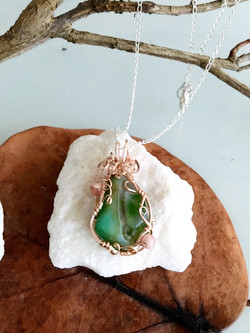 Qhresnna Quartz Necklace - Green Agathe aventurine and Rhodocrosite - Silver Plated