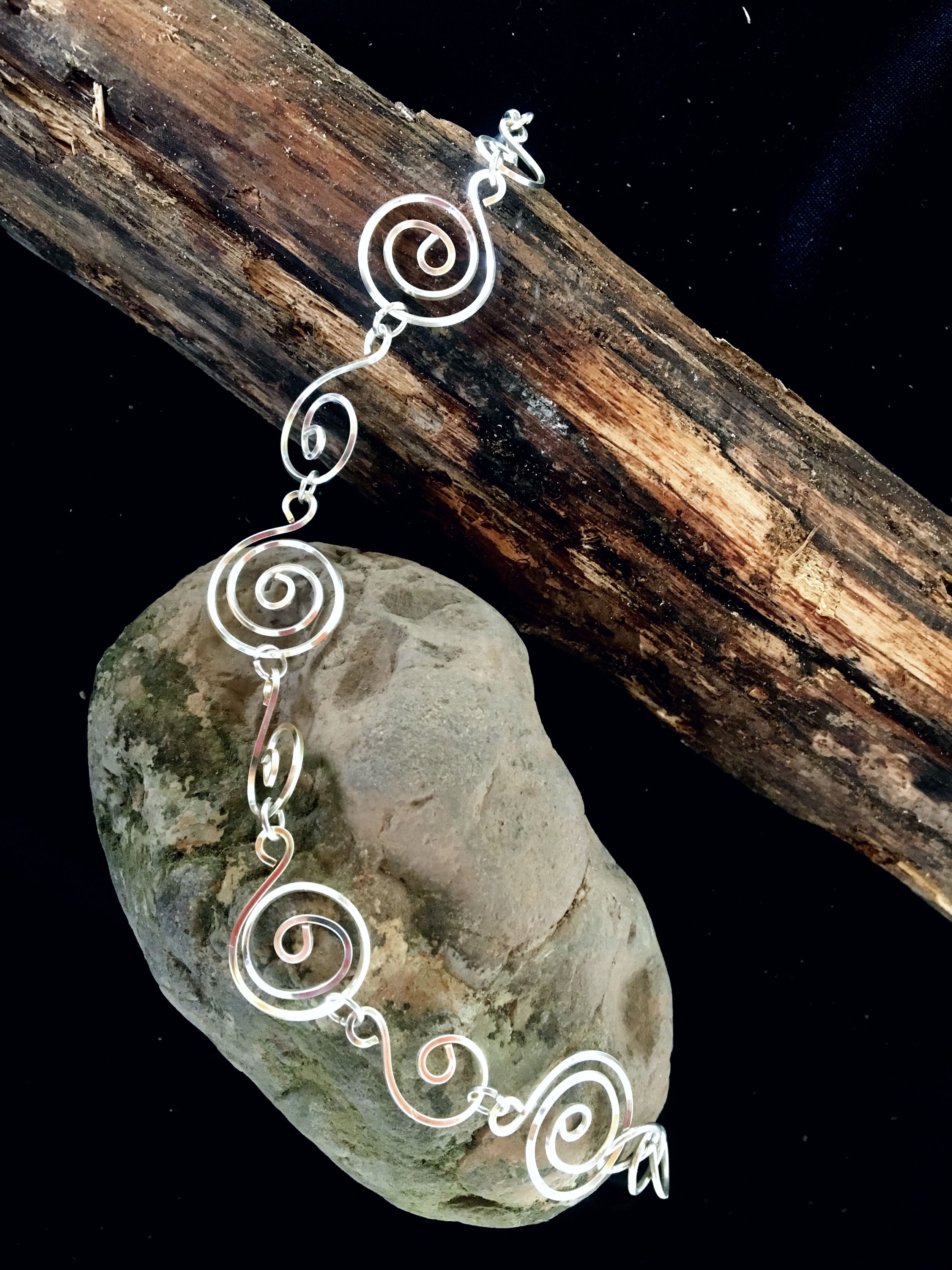 Candid Claire Bracelet - swirls - Silver Plated