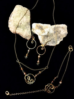 Candid Claire Set - loops - Silver plated gold color