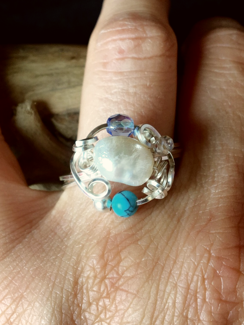 Dainty Deva Ring - Big Pearl and Turquoise - Silver Plated
