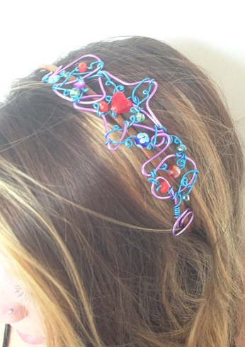 2013-07 LTB Rainbow Pop (Hair piece on model)