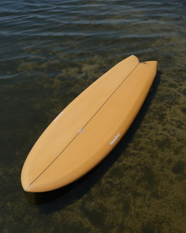 Gencives surfboards - planche de surf sur mesure
Custom surfboards seignosse france
Shaper seignosse

