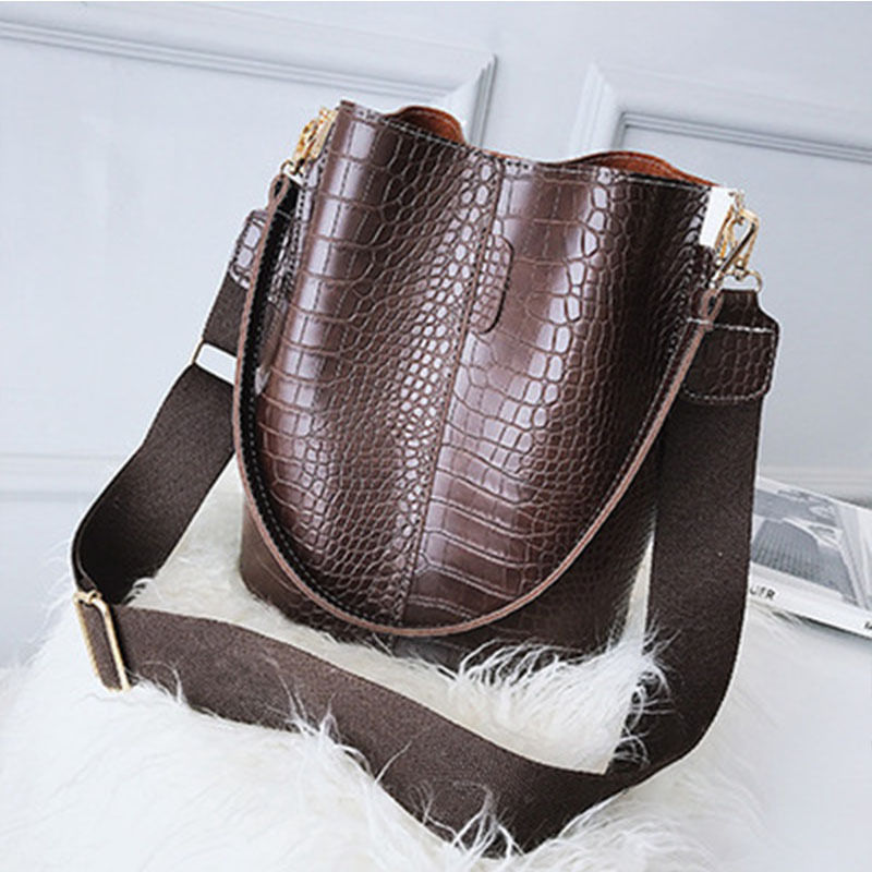 Thumbnail: Thornbrix Bucket Bag