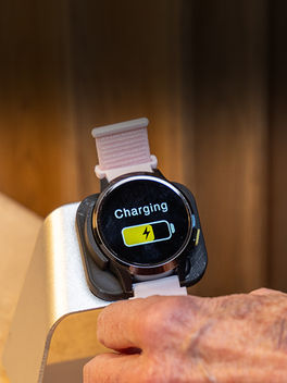 Fast Charging & Strong Battery