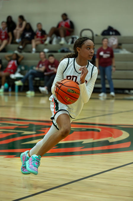 #sorosphotography @sorosphotography #seniorphotography #seniorphotographer #graduationphotography #graduationphotographer #katyseniorphotos #katyseniorphotographer #katyseniorphotography Senior Photos, Soros Photography Senior Photos, Senior Sports Photography, #actionphoto #actionphotography #actionphotographer #katyactionphoto #katyactionphotographer #katysportsphotography #katysportsphotographer #sportsphotographer #sportsphotography  #katybasketball #basektballgirls #actionphotography #sportsphotos #sportspictures
#beckendorff
#basketballbeckendorff
#beckendorffbasketball