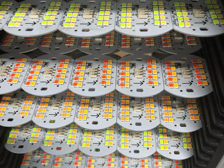 Produção Lâmpada 3 Cores, Total 8 Tipos. Unico do Mundo.