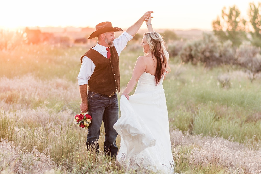 Risk Barn Wedding Jerome Idaho Liz Bill