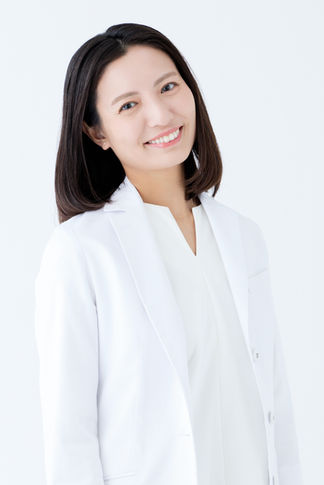 大濠写真室  | Ohori Photo Studioで撮影した女性医師のポートレート