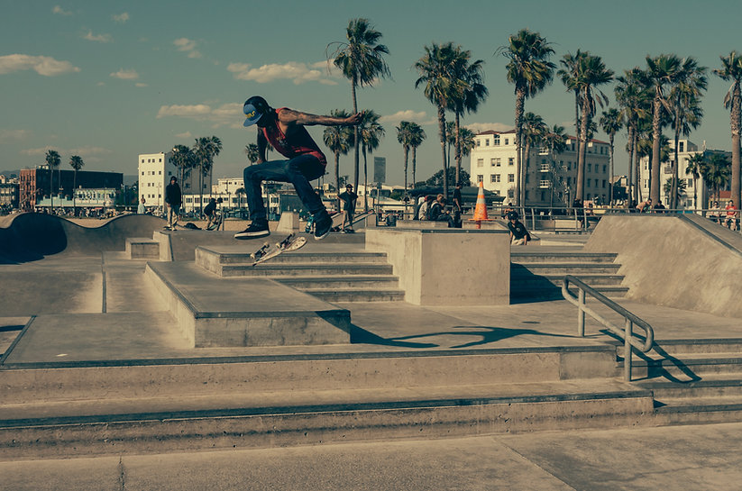 City skateboarder