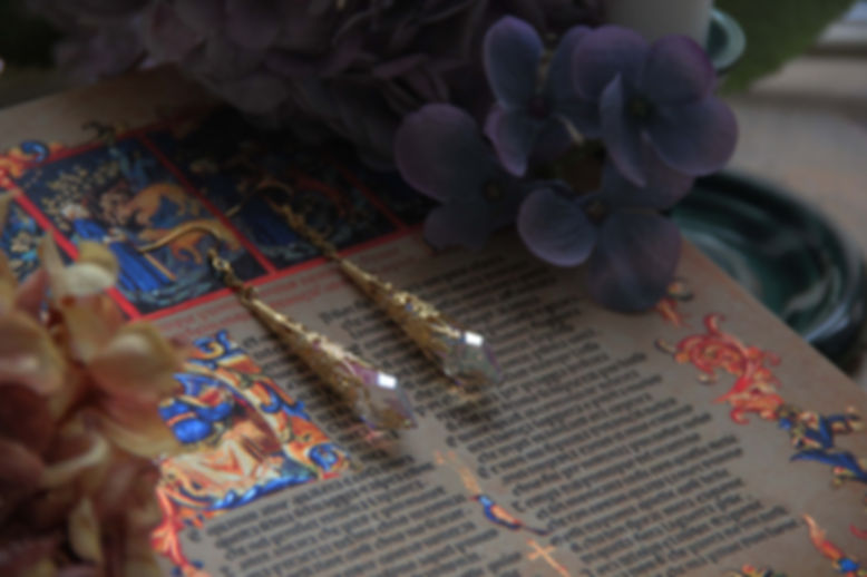 Boucles "Larmes d'Arwen" (Swarovski®) (Arc en ciel doré)