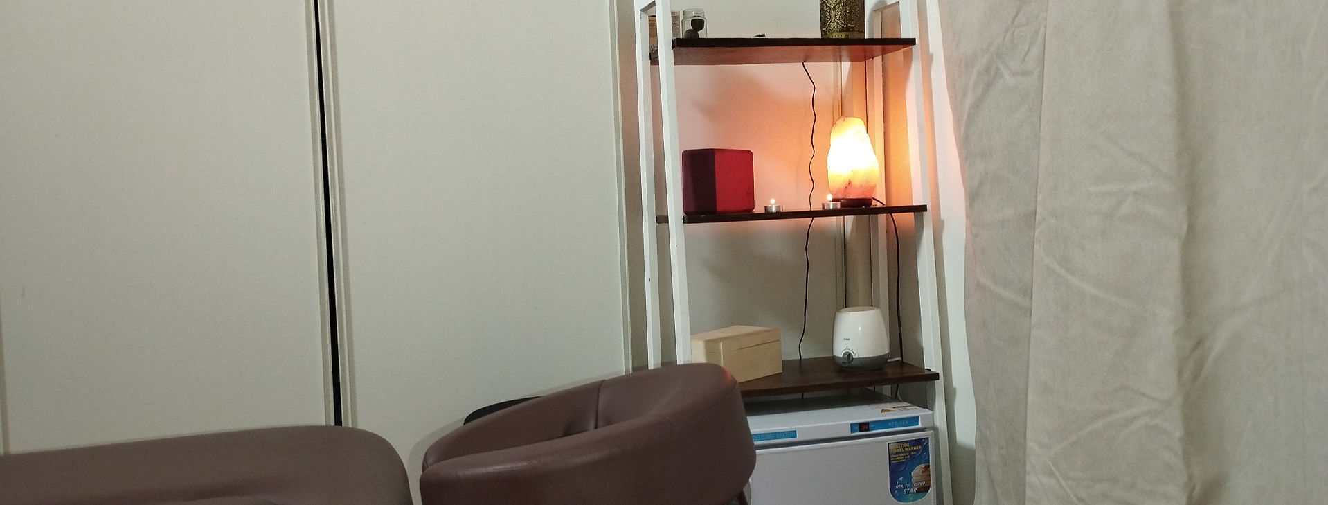 Cabinet Back to relax