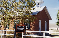 Hancock historical museum little red schoolhouse Findlay