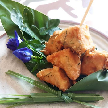 Marinierter Tofu mit Zitronengras und Kaffirblättern