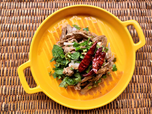 Salade de bœuf aux herbes façon nam tok