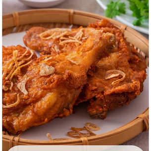 Authentic Thai fried chicken served with sticky rice, fried shallots and sweet chilli sauce.