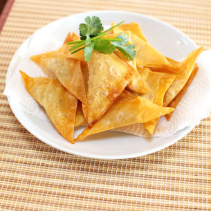 เกี๊ยวหมูกุ้งทอดกรอบ