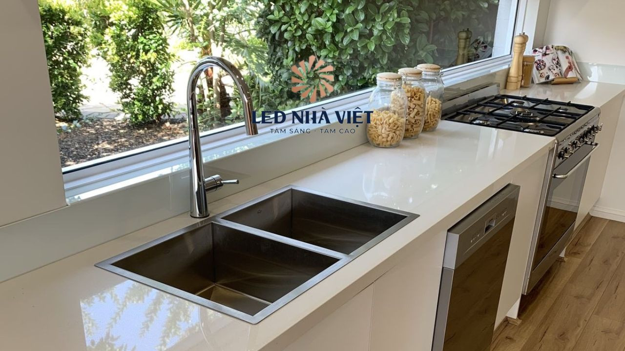 Bồn rửa chén inox giá rẻ có bền không? Những lưu ý cần biết