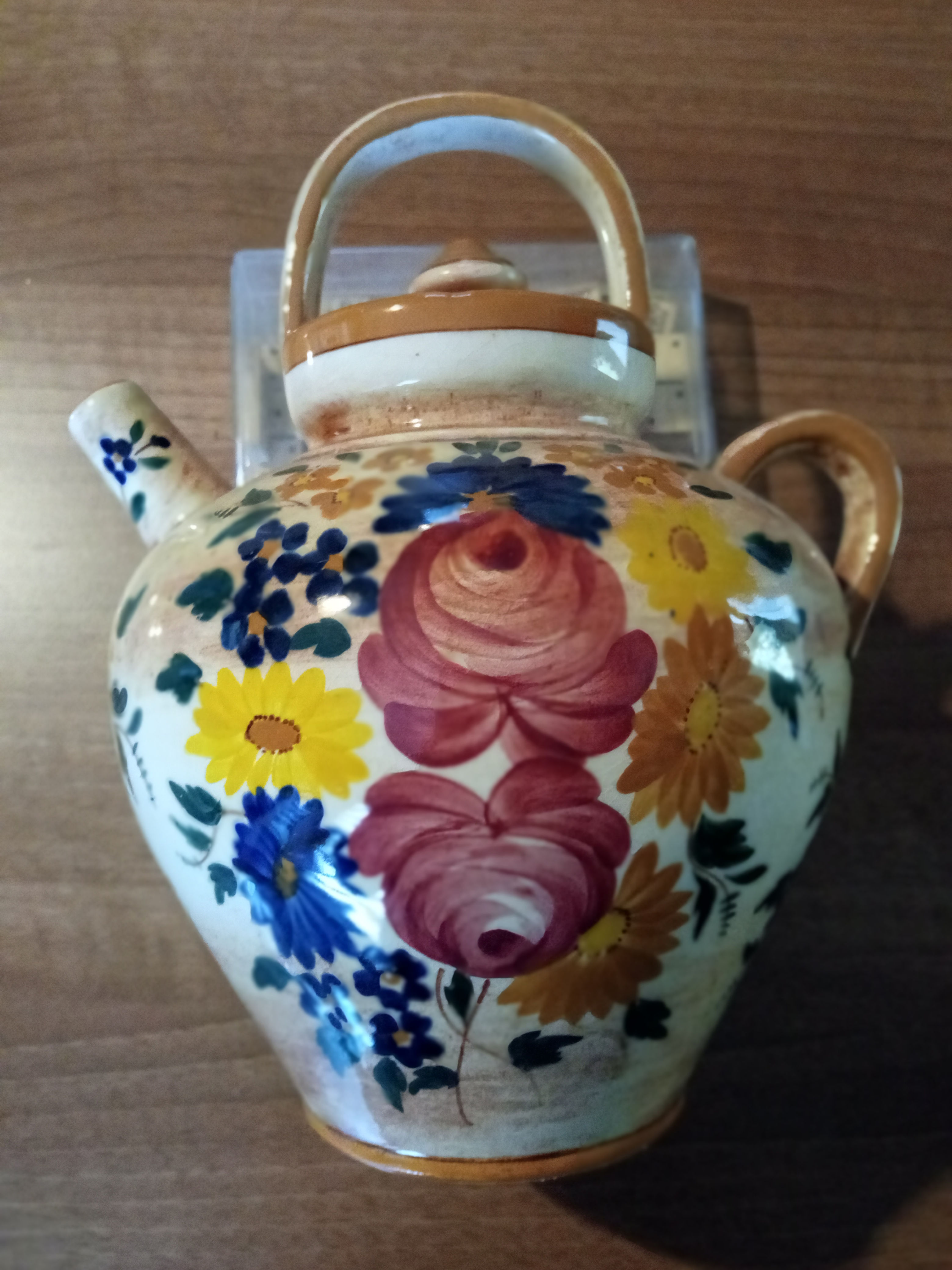 cruche gargoulette à fleurs Longchamp